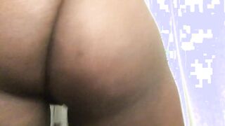Ebony Pumps and Teases Engorged Clit